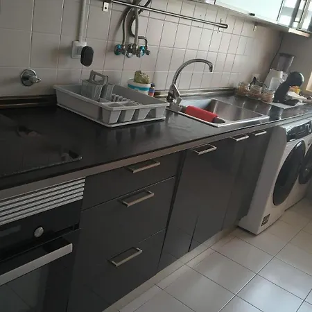 Luxury With 4 Bedrooms Apartment Lisbon