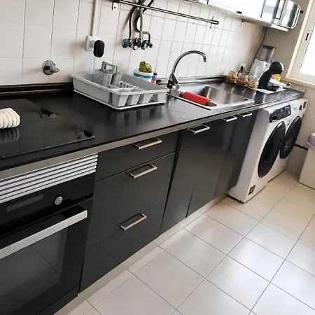 Spacious With 4 Bedrooms